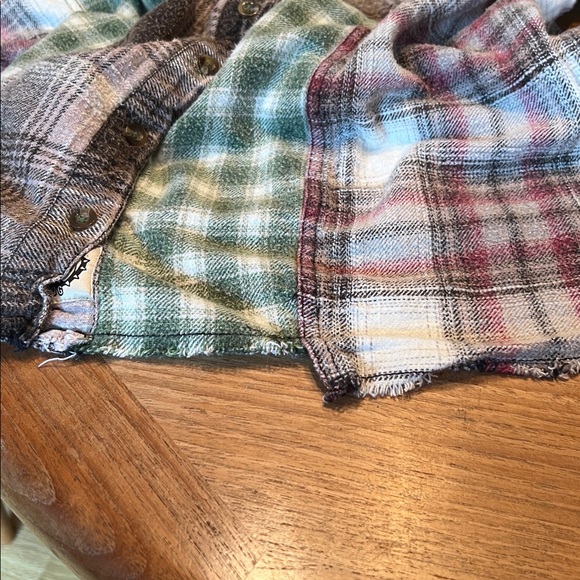 BDG Urban Outfitters shirt flannel patchwork 90’s Shacket M - Picture 6 of 14